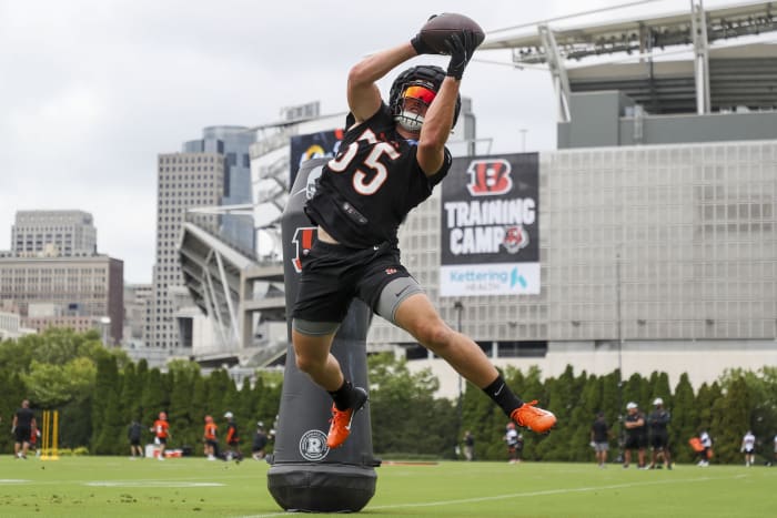 Jul 27, 2022; Cincinnati, OH, USA; Cincinnati Bengals linebacker Logan Wilson (55) runs a drill during training camp at Kettering Health Practice Fields. Mandatory Credit: Katie Stratman-USA TODAY Sports
